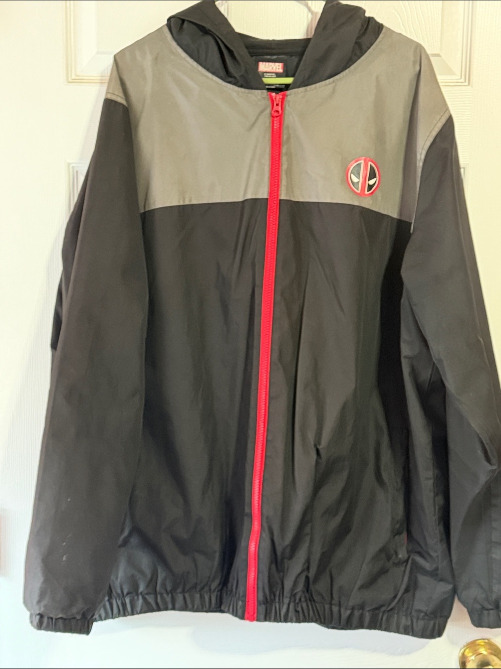 Deadpool Hooded Color block Rain Jacket Like New Condition Mens sz 2xl.